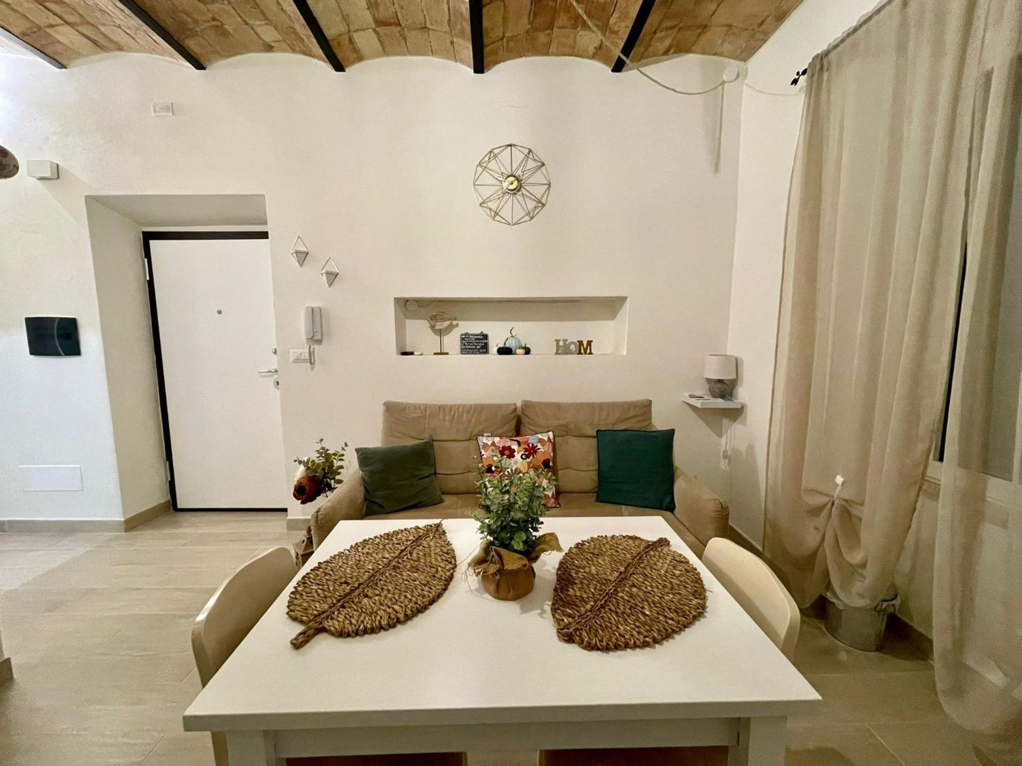Casa Vacanze - La Torre - Appartamento Marta Eksteriør billede